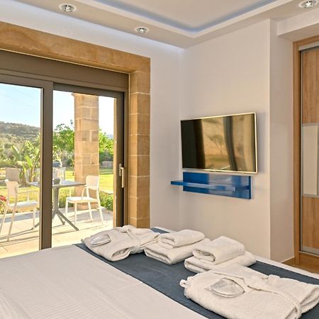 Larimar Luxury Sea View Villa Kíssamos Eksteriør bilde