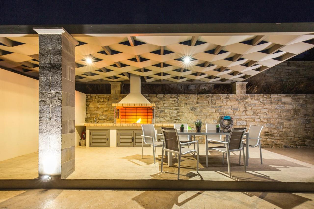 Larimar Luxury Sea View Villa Kíssamos Eksteriør bilde